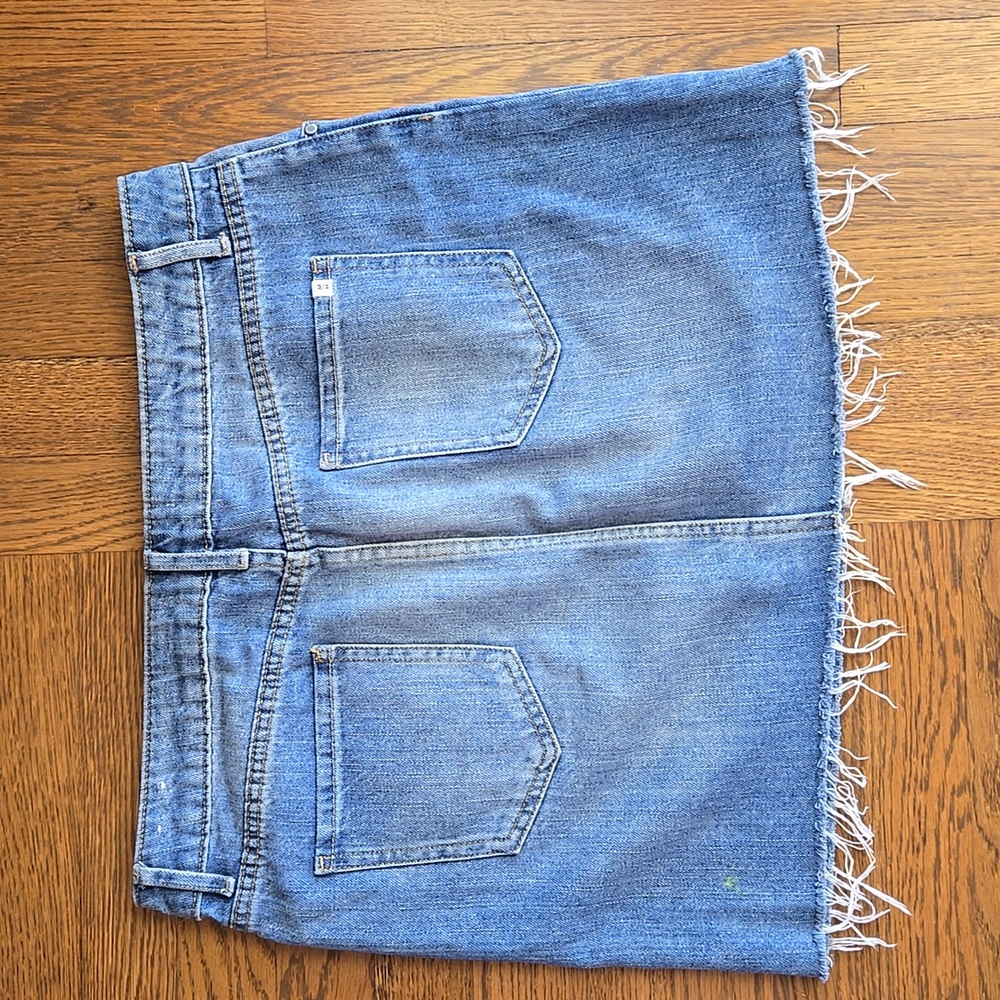 Melrose and Market blue denim skirt distressed raw hem Size 30 / M - Picture 3 of 9